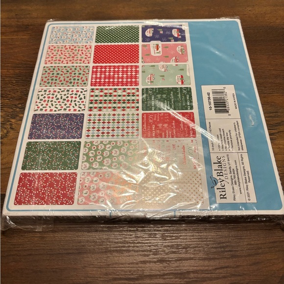 Christmas Adventure Fabric - 10-inch Stacker - Picture 6 of 7